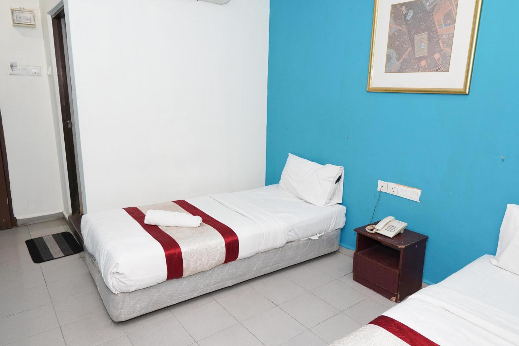 Hotel Shri Putiri Пасир-Гуданг Экстерьер фото