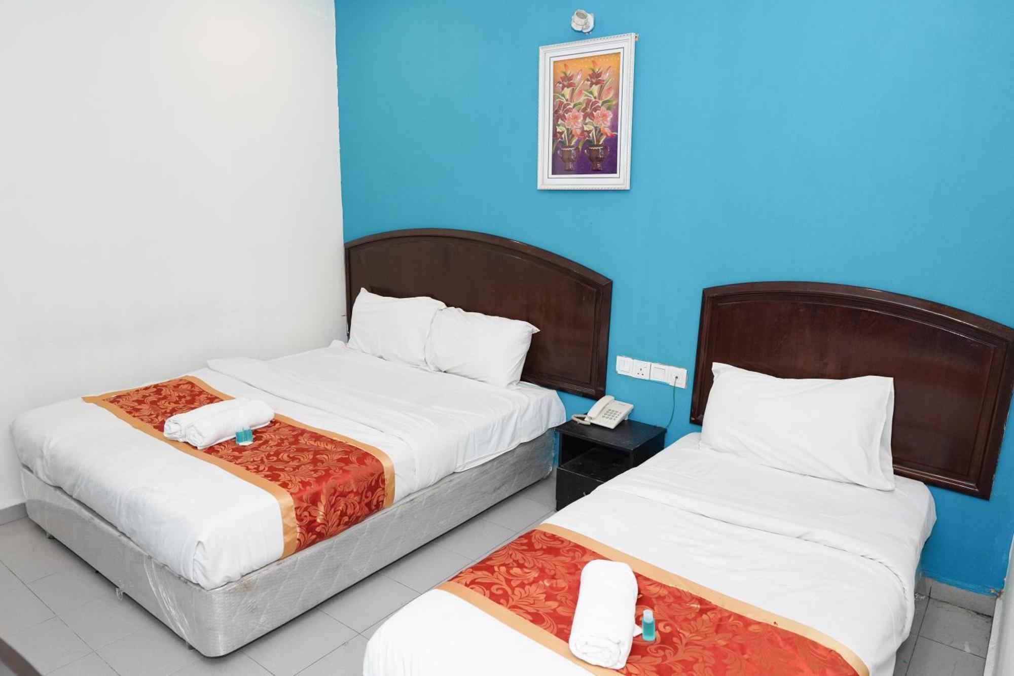 Hotel Shri Putiri Пасир-Гуданг Экстерьер фото